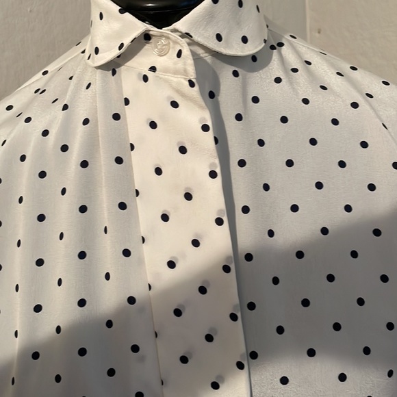 The Villager white with black polka dots button down - Picture 3 of 6